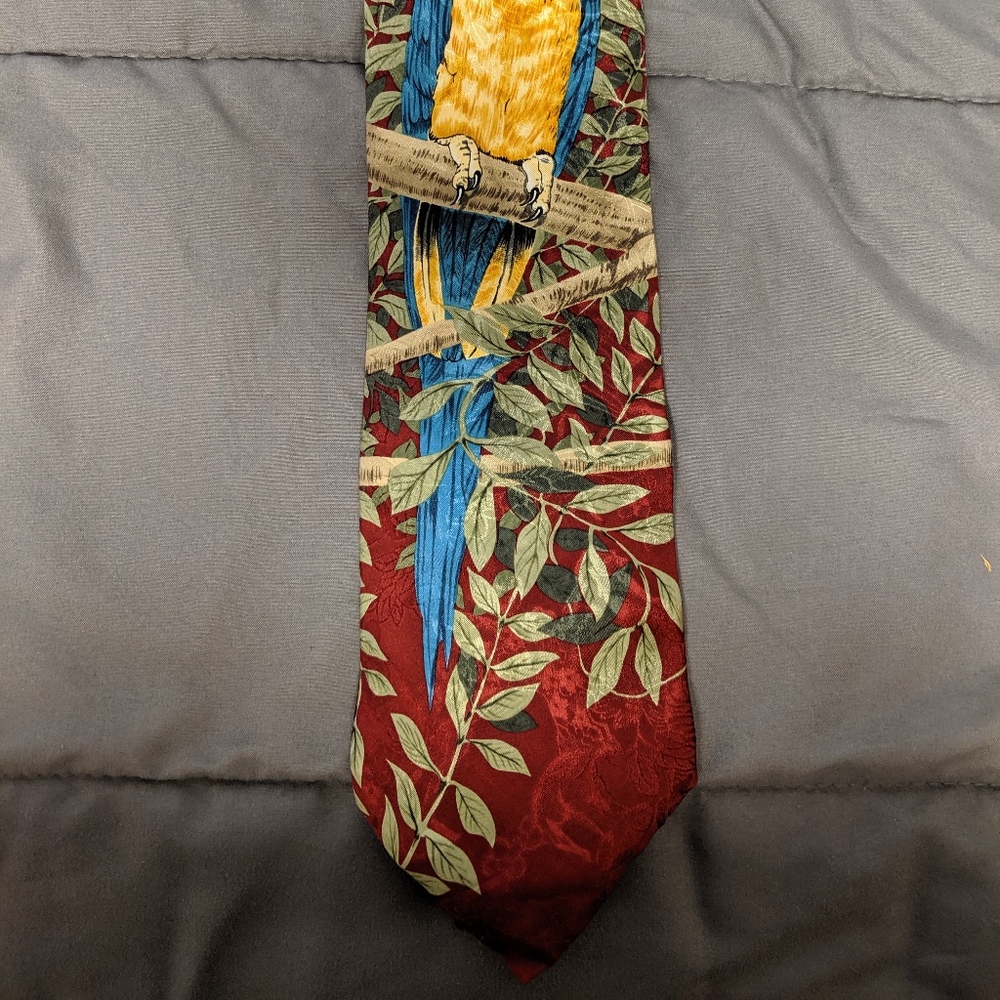 Endangered Species Tie - Blue Tailed Parrot